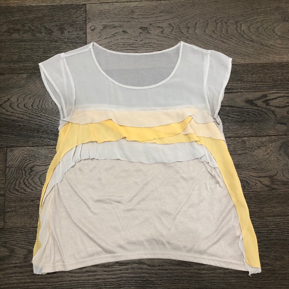 Line & Dote top